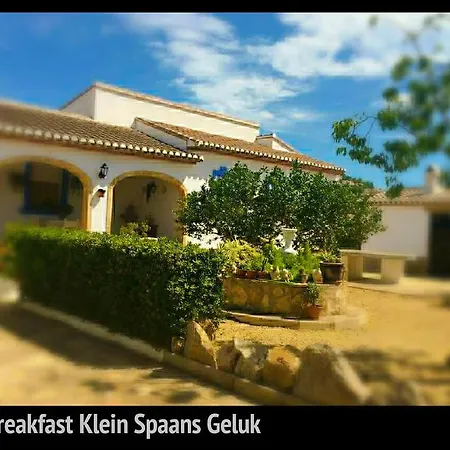 לינה וארוחת בוקר Klein Spaans Geluk *